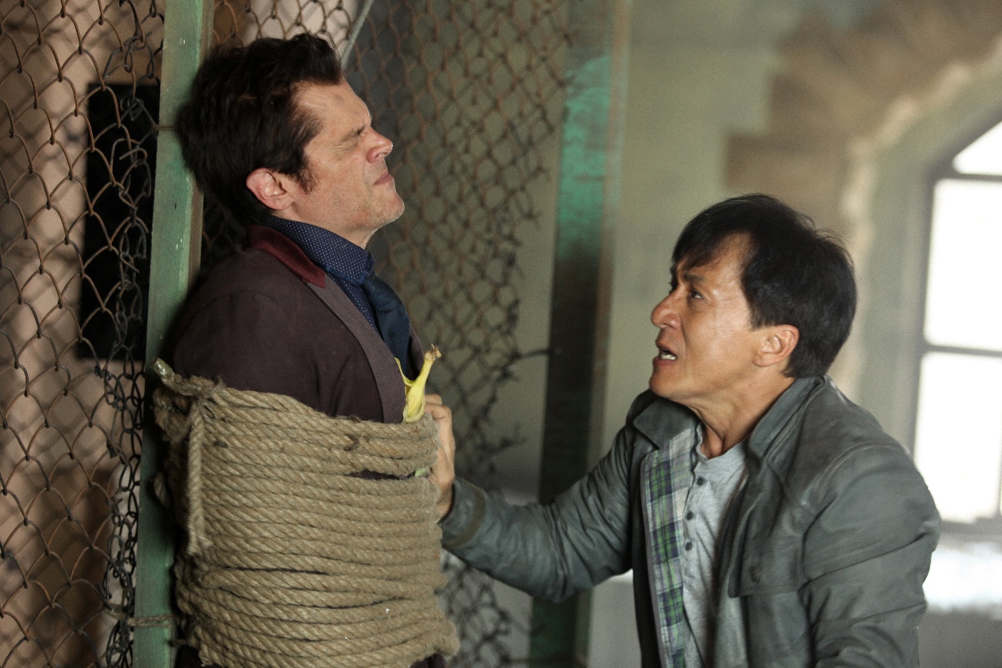 Jay Longino -Guionista de la película Una Pareja Dispareja con Jackie Chan  y Johnny Knoxville | Revista Brooke
