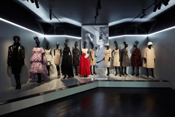 Moda en los Museos -Exhibiciones de moda