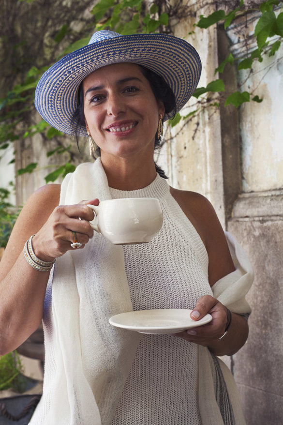 Inés Berton -La reina del té