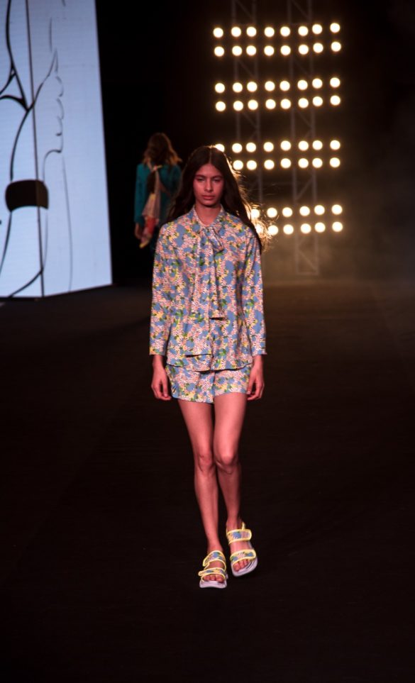 Mila Kartei -BafWeek SS19/20