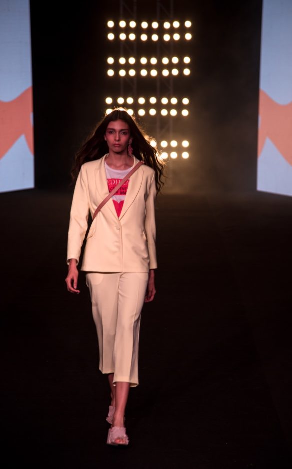 Mila Kartei -BafWeek SS19/20