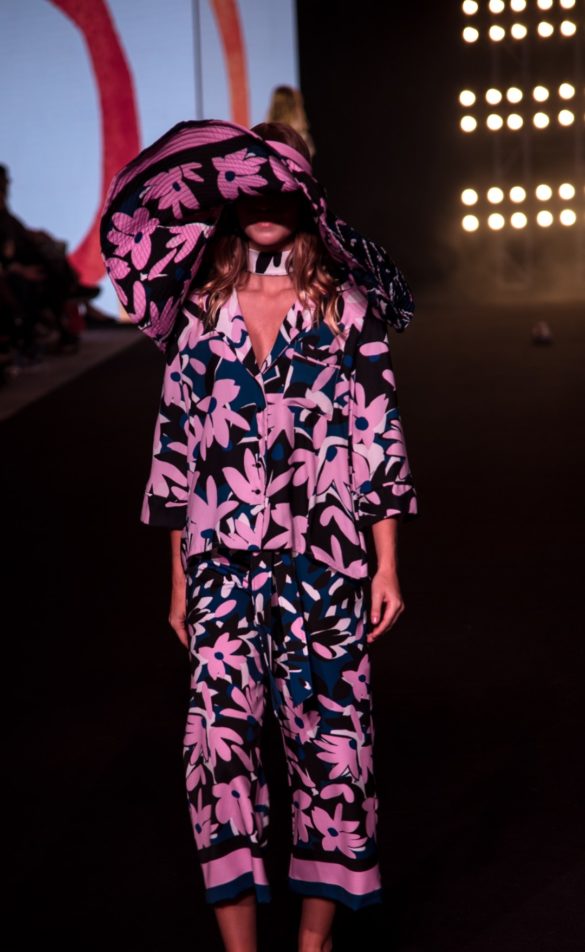 Mila Kartei -BafWeek SS19/20