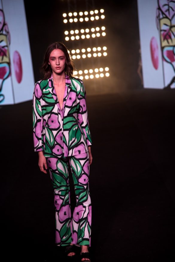 Mila Kartei -BafWeek SS19/20