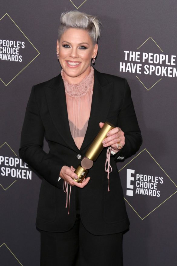 E! People Choice Awards 2019 -Alfombra Roja y Ganadores