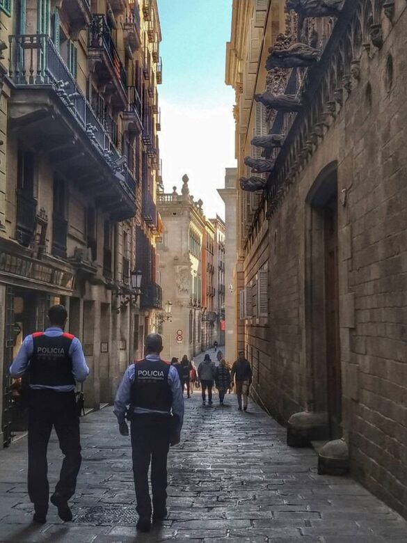 Barcelona -Paseo por la ciudad en un día