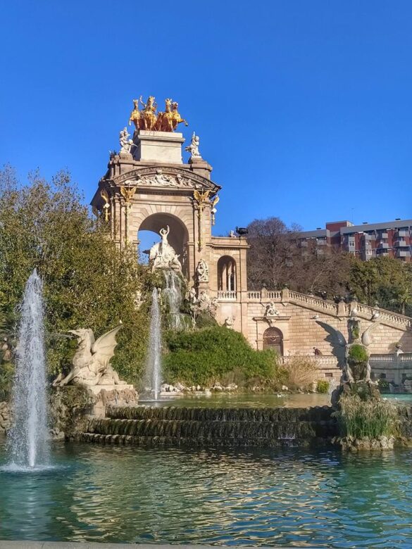 Barcelona -Paseo por la ciudad en un día