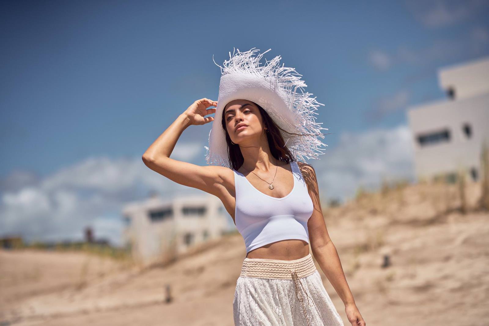 SUN-KISSED - Traduction En Ançais