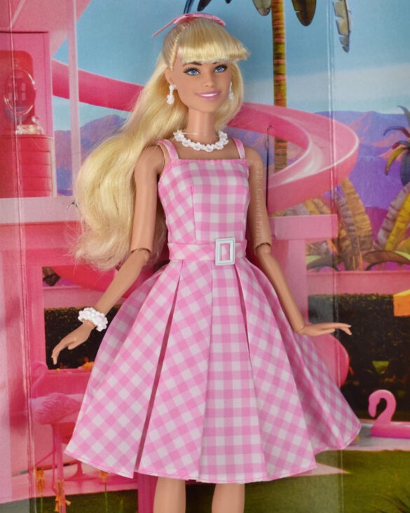 Todos los looks de Margot Robbie como Barbie